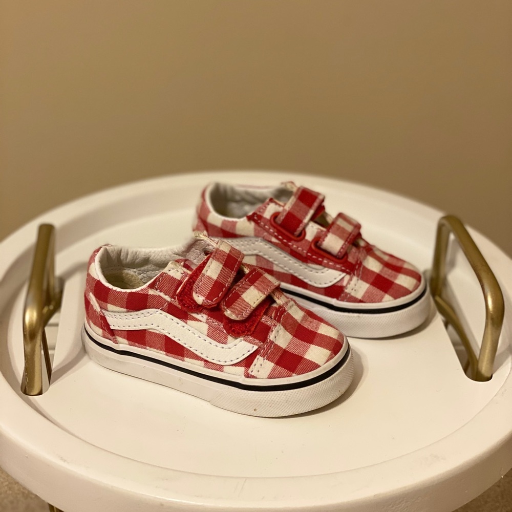 Gently Used Unisex Toddler Vans